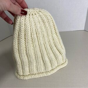 Free People - Cream Knit Beanie - NWOT